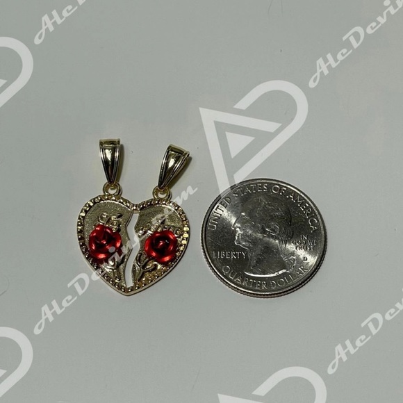 Te Amo Rose Heart Pendant - Picture 4 of 4